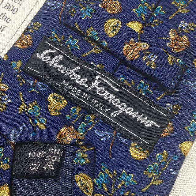 サルヴァトーレ フェラガモ Salvatore Ferragamo 微光沢 ネクタイ