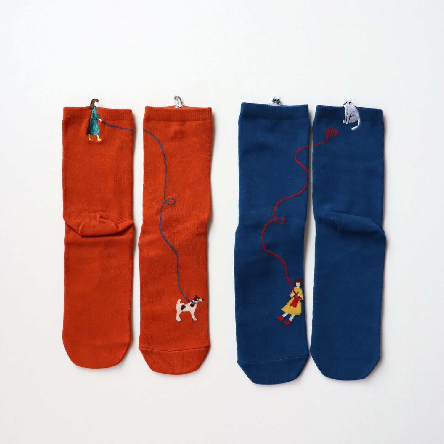 休日 はみ出し刺繍 ショートソックス（2足組） | ホホホ座 西田辺 絵本