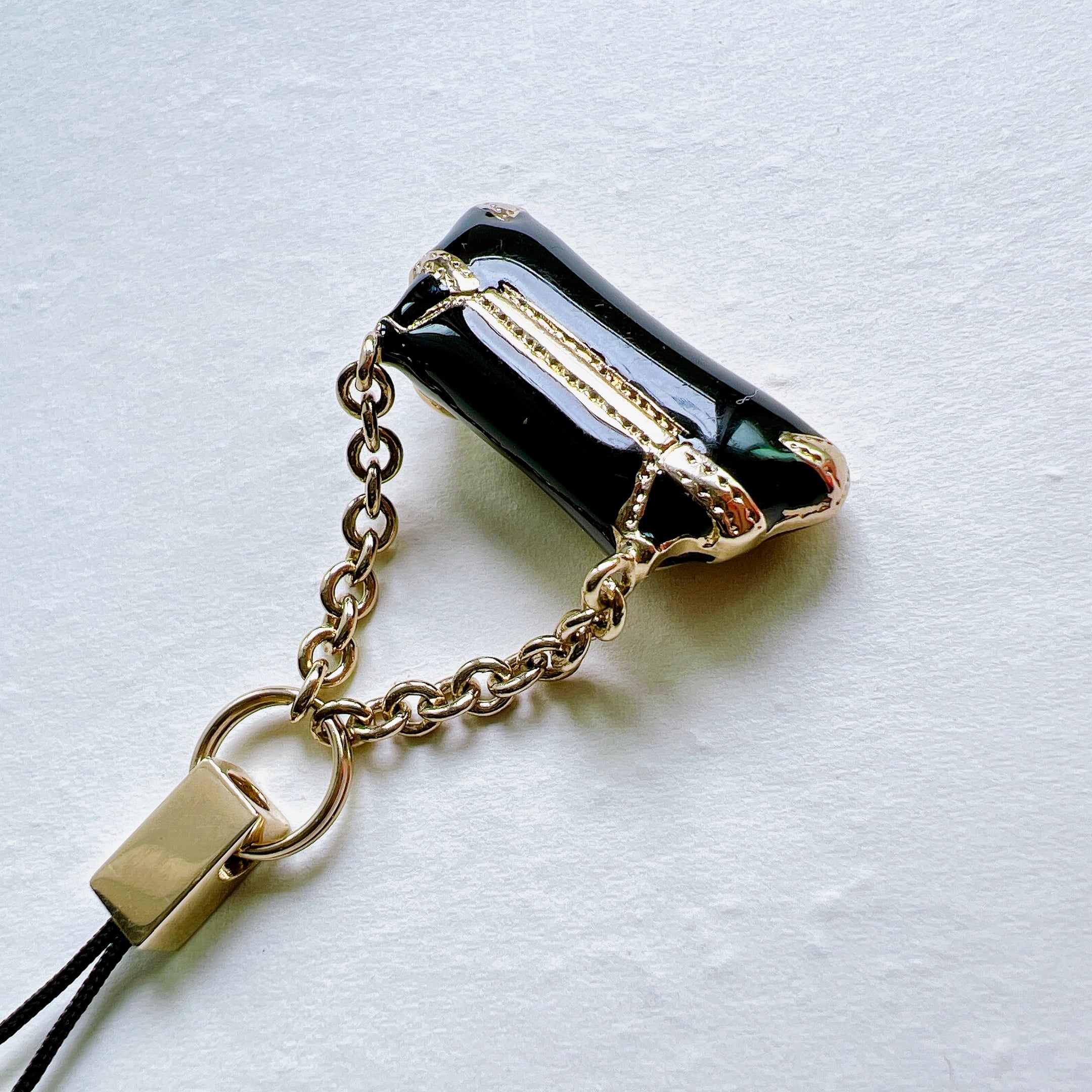 CHG1-【 GUCCI 】ヴィンテージチャーム GUCCI Black Enamel CHG1-【 GUCCI 】ヴィンテージチャーム GUCCI Black Enamel