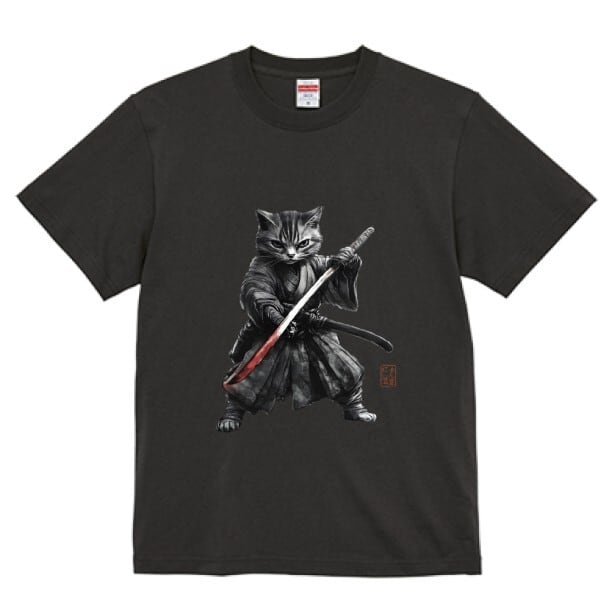 闘志を纏う侍猫」 Tシャツ 半袖 | にやん暦堂
