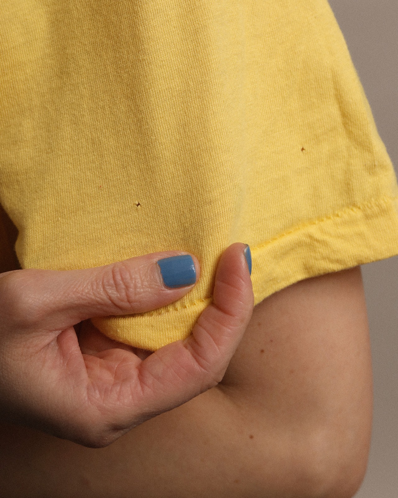 1980's Faded Yellow / Pocket T-Shirt