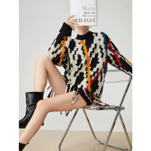 Abstract pattern fringe knit  C1411