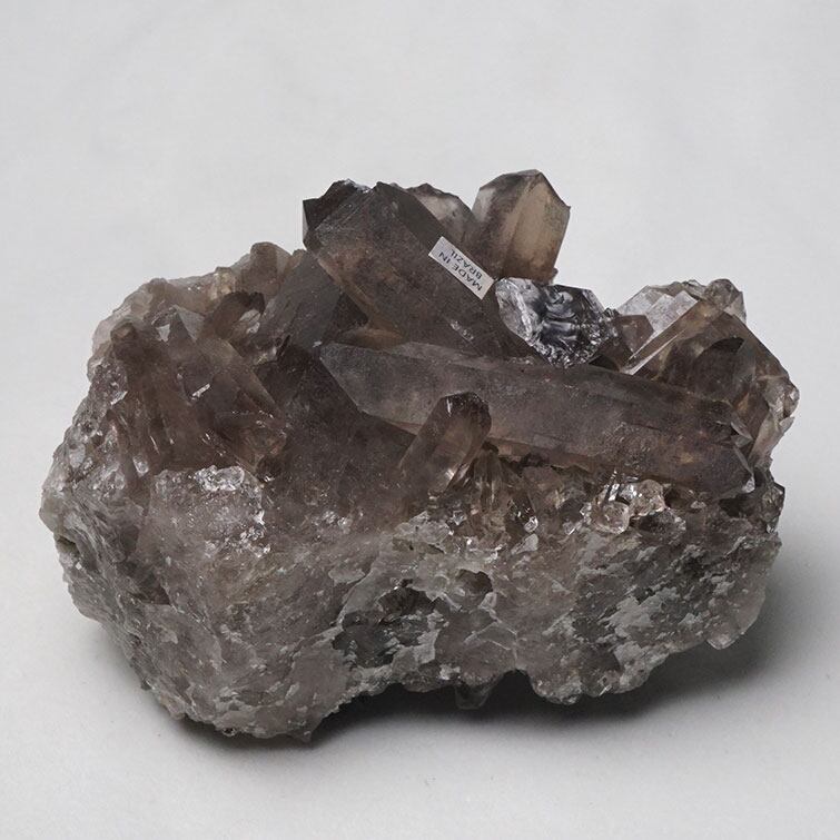スモーキークォーツ クラスター 煙水晶 原石 モリオン 黒水晶 ブラジル産 一点物 282-505