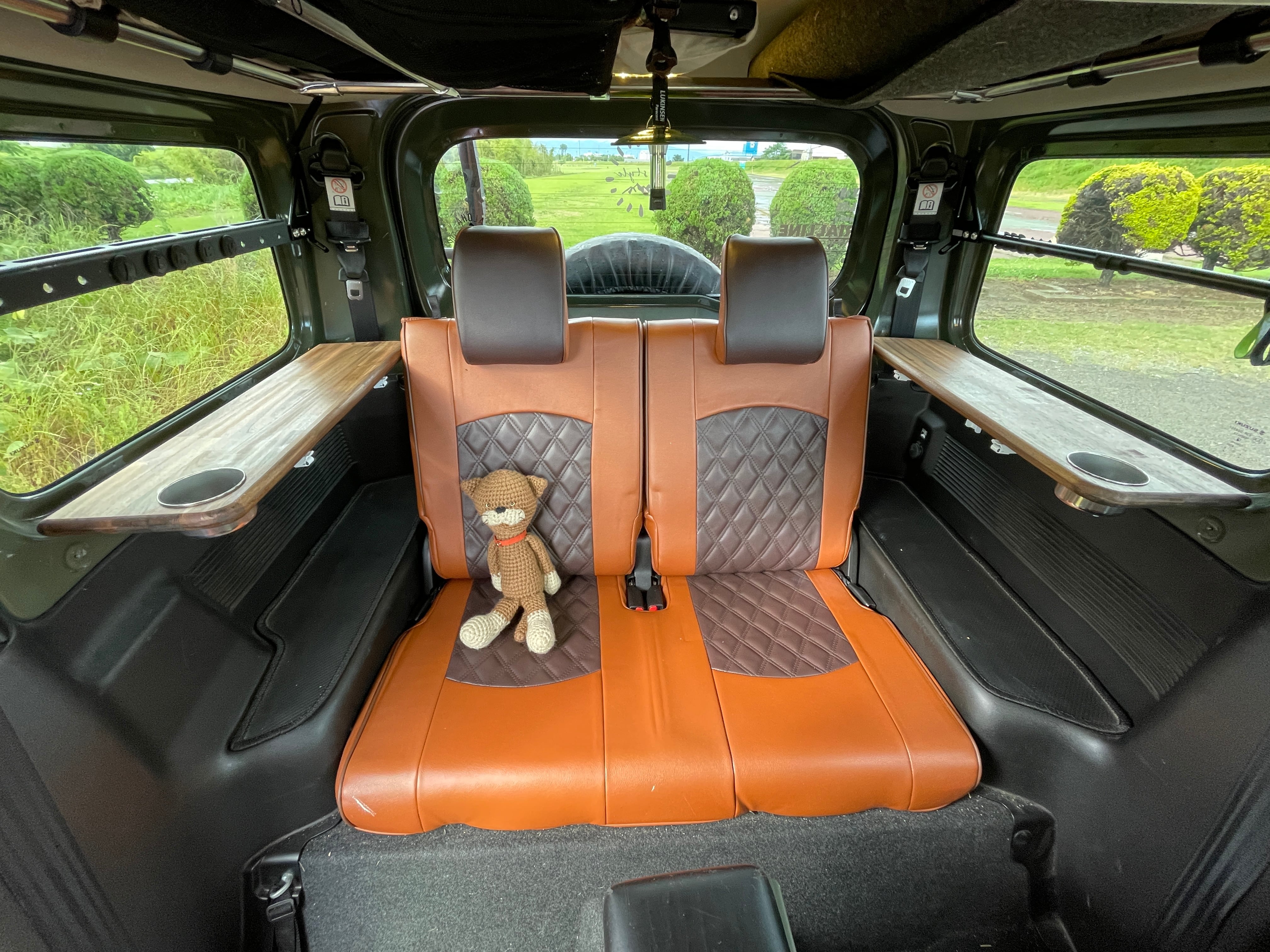 両側ドリンクホルダー付きサイドテーブル レギュラーサイズ