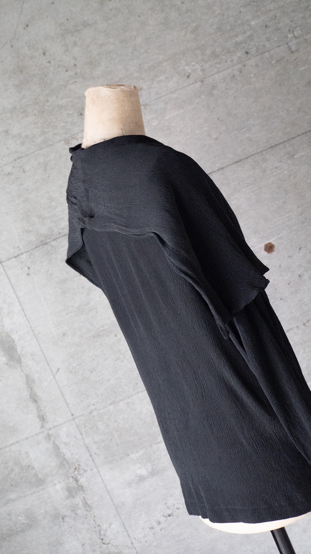 unknown 1980s Black crepe cardigan