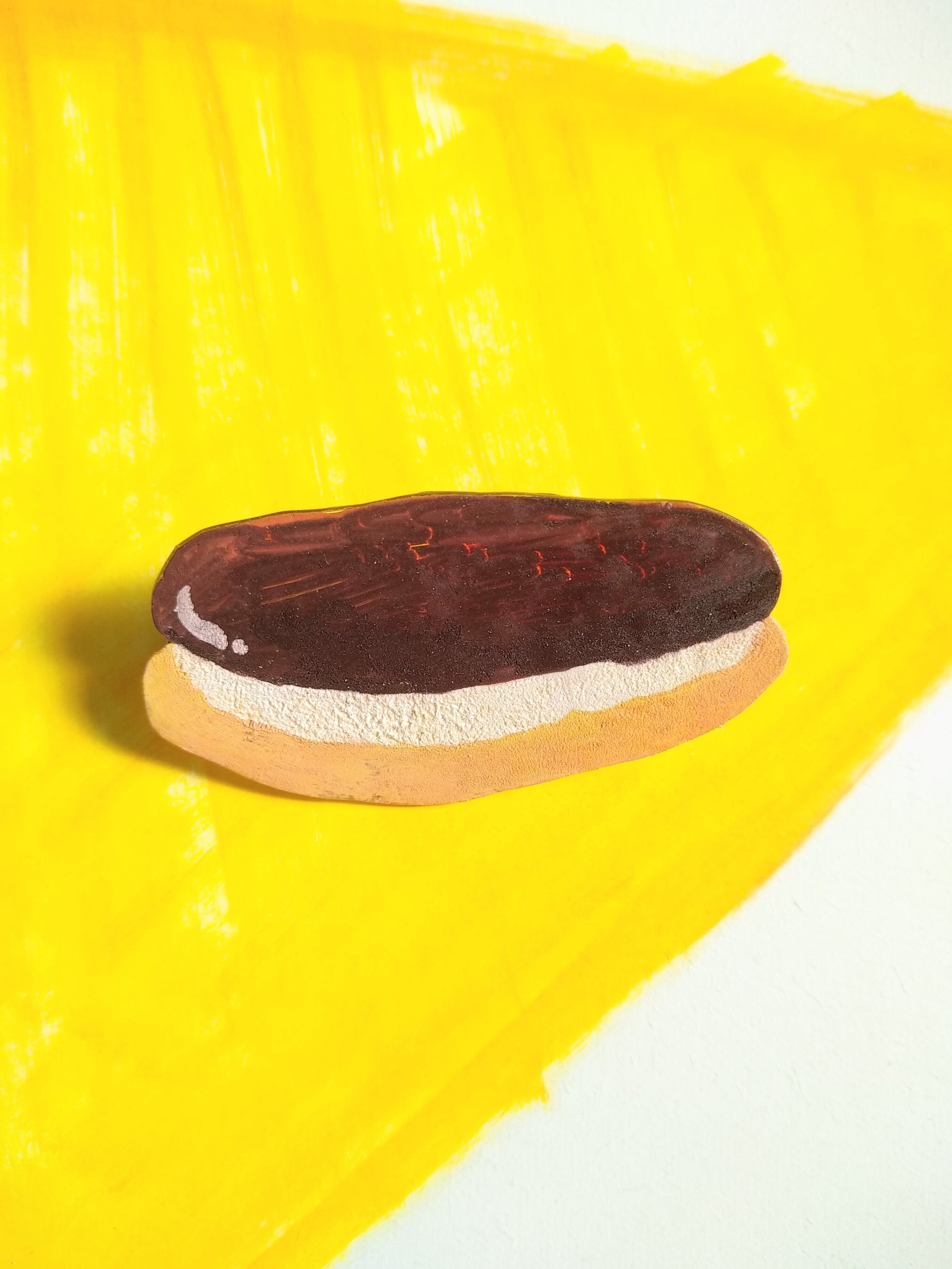 ヘンテコ　ブローチ　「純喫茶のエクレア」