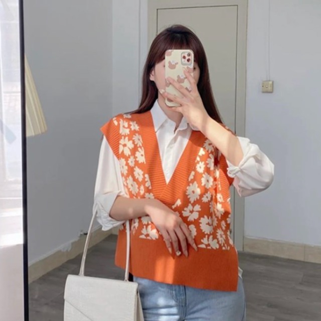 フレンチデイジージャカード柄ニットベスト