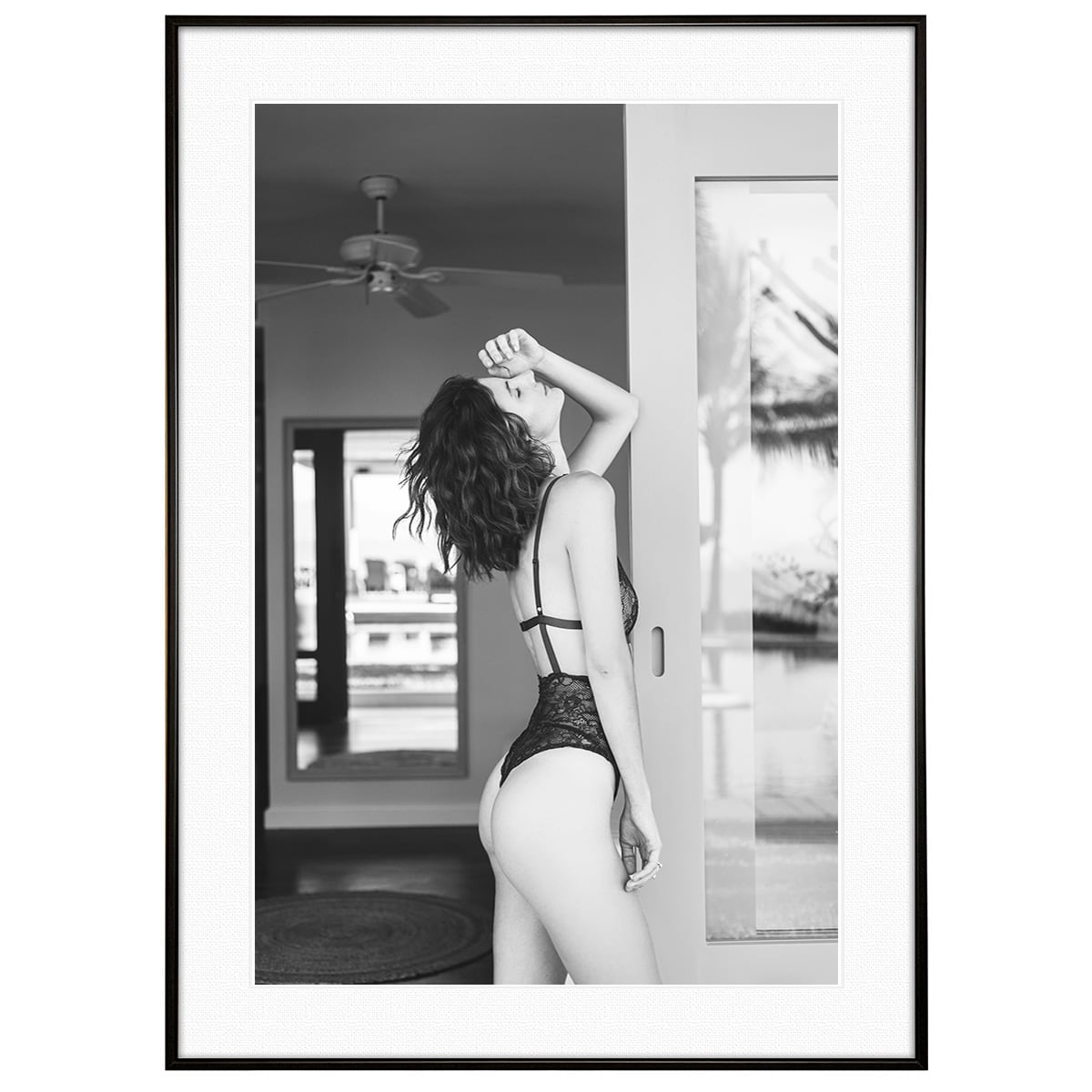 人物写真 ランジェリー姿の女性 インテリアアートフォト モノクロポスター額装 AS4349
