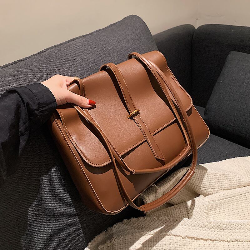 オータムウィンタースタンダードカジュアル レトロ 秋物 冬物 メッセンジャーバッグ 手作りハンドバック19485966805