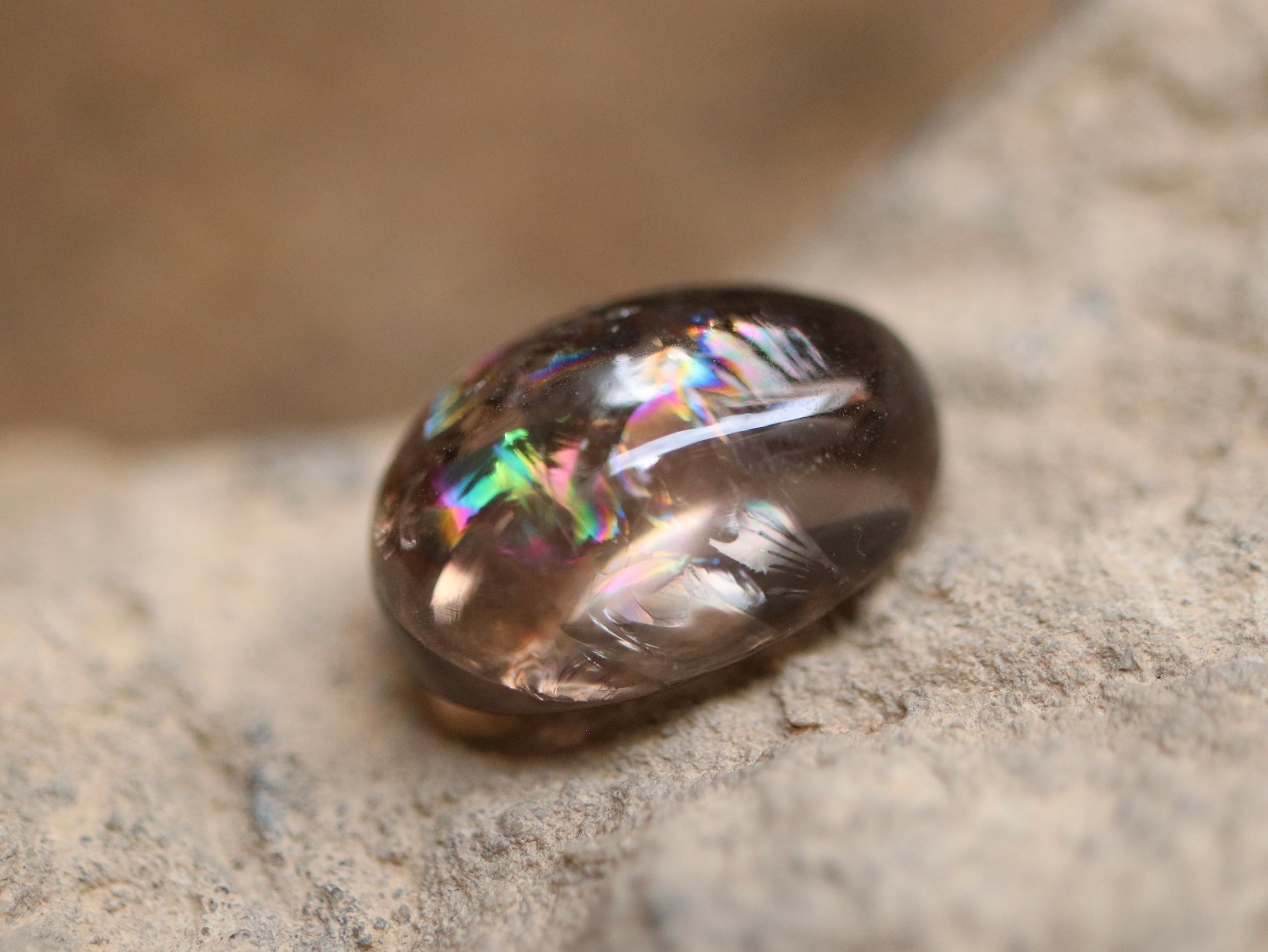 9 虹入り スモーキークオーツ