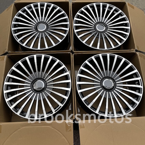 22インチ NEW マルチスポーク スタイル 鍛造 ホイール 2015+ ベントレー ベンテイガ BRN-1898