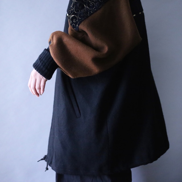 "刺繍" shoulder and switching design high-neck zip-up dolman sleeve wool coat