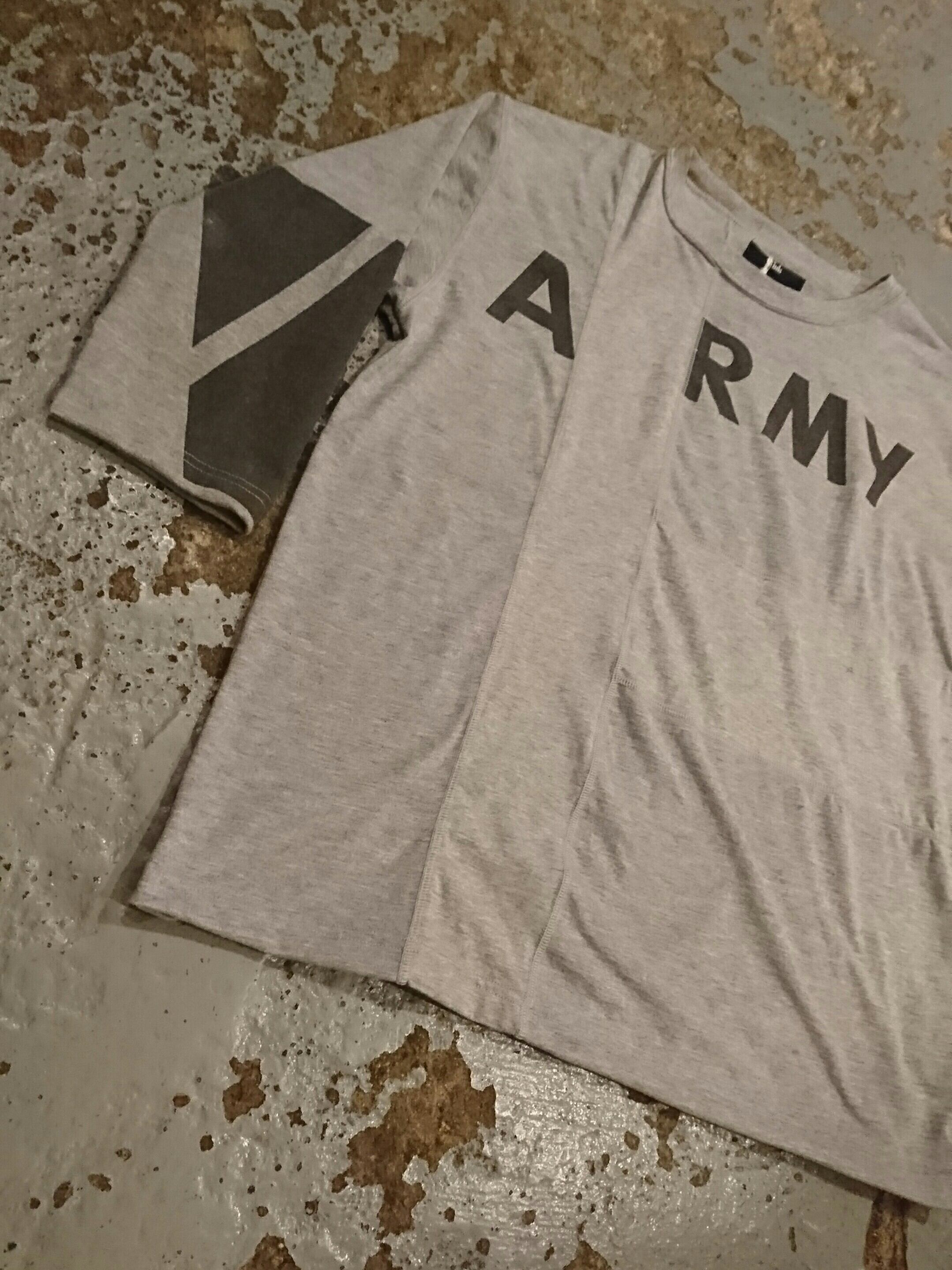 ink "PUZZLE OF ARMY"