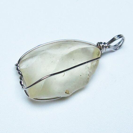 リビアングラス ペンダント 一点物 メール便可 112-13668