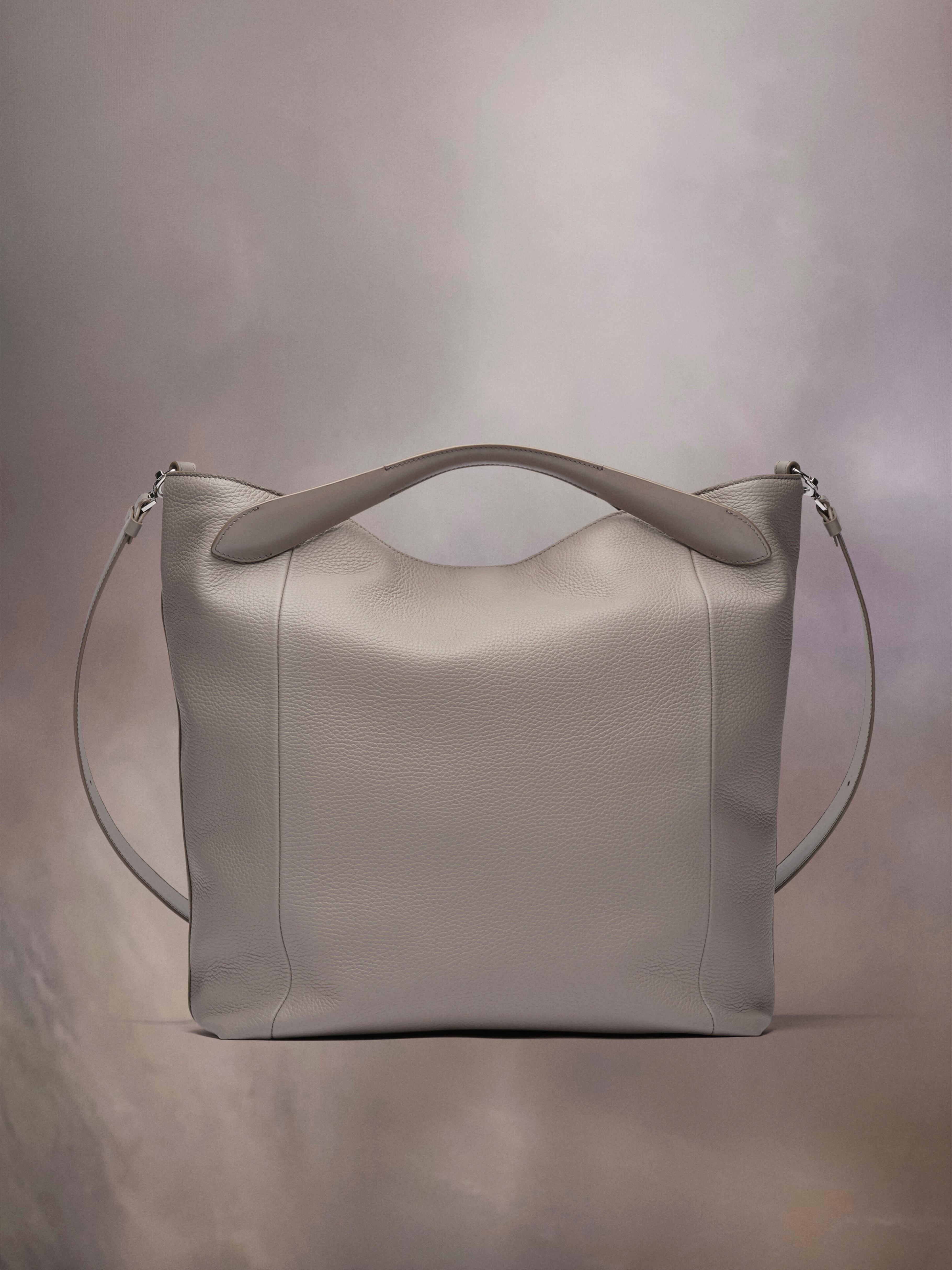 MAISON MARGIELA Soft 5AC Shopping Smoke SB1WC0004 | BEST PACKING STORE