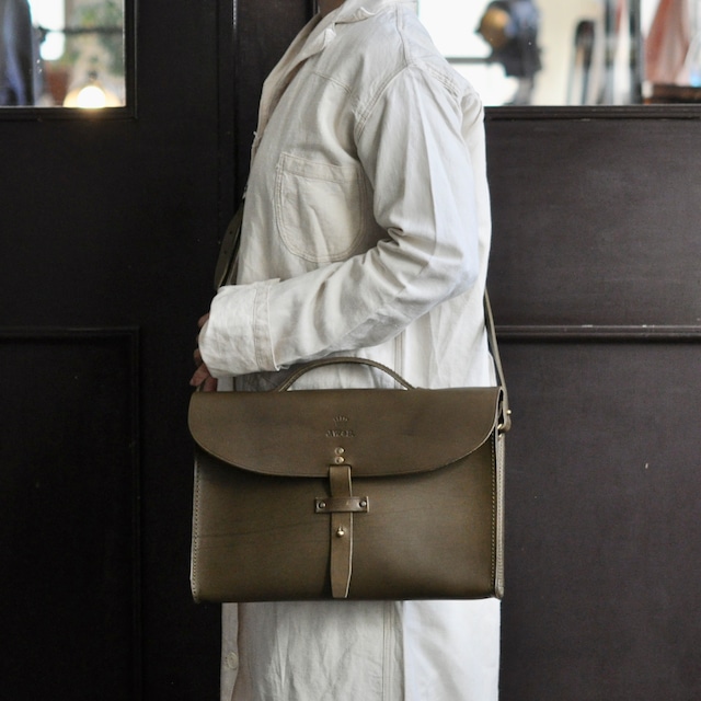 John Woodbridge & Sons Makers -satchel bag M size-Olive