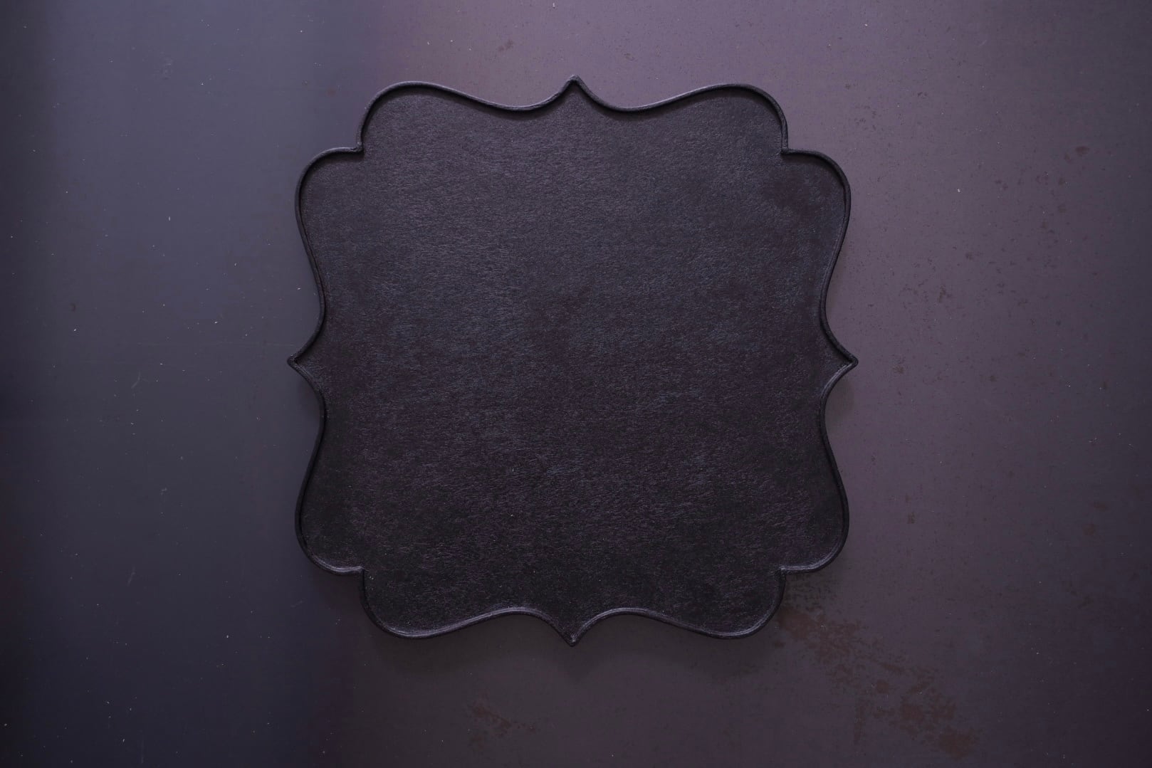 蝶野秀紀 輪花トレー柊 黒 M