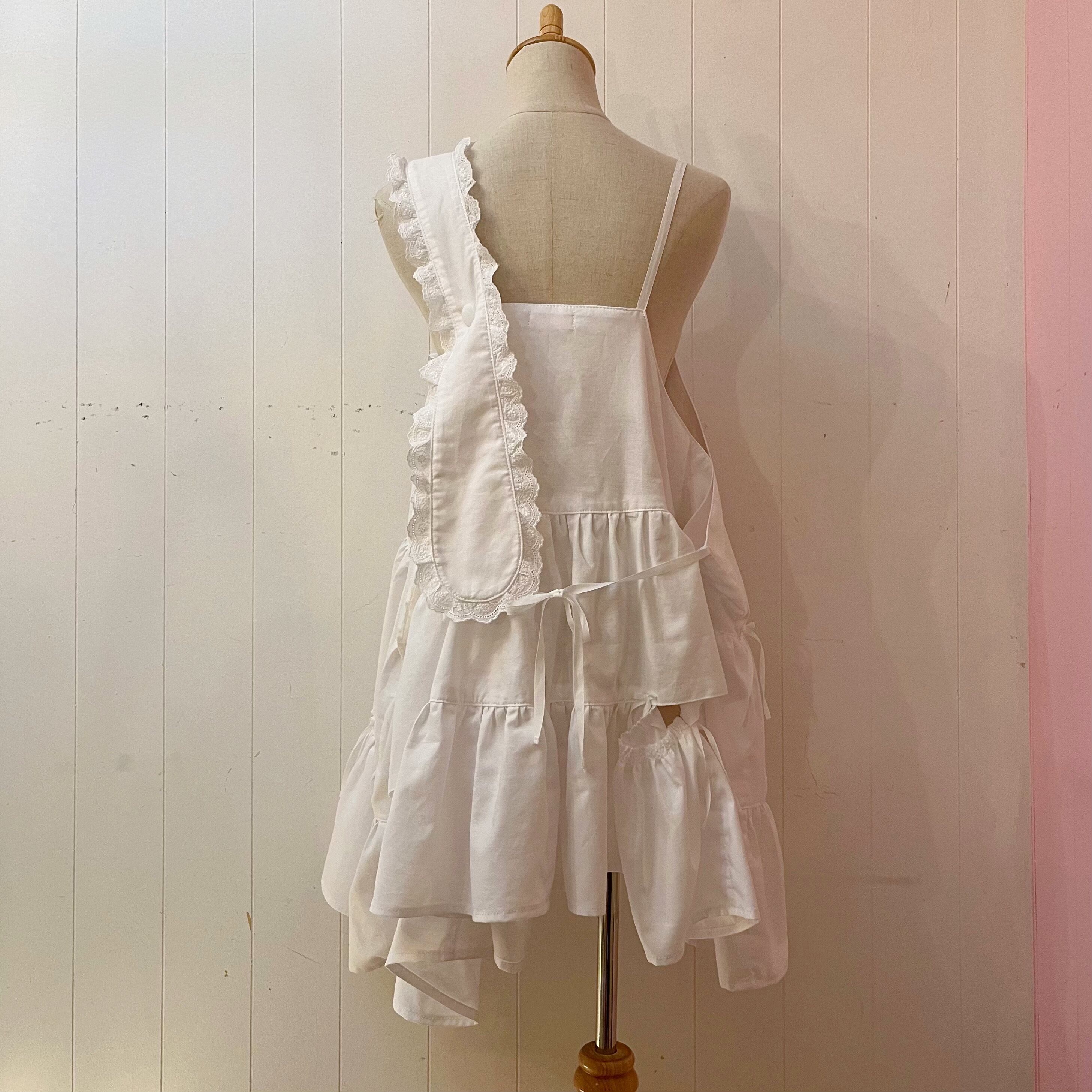 original : white rabbit camisole