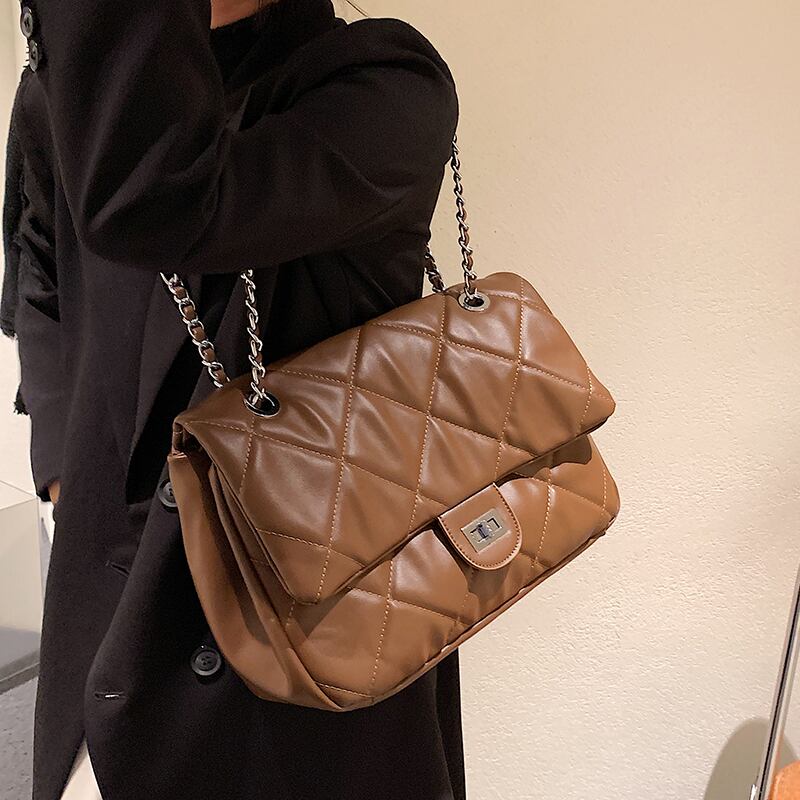 チェーン スタンダードオータムウィンターレザー レトロ 秋物 冬物 メッセンジャーバッグ Tiancai_Wing_Bag81937112587