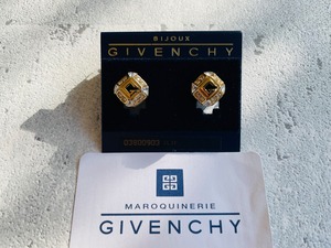GIVENCHY Gポイント ビジュー イヤリング Givenchy earring