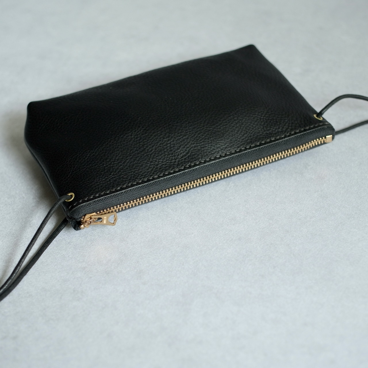 KN POCHETTE 20-01