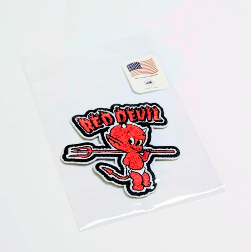 再入荷！送料無料！ ☆刺繍アイロンワッペン☆【 Hot Stuff the Little
