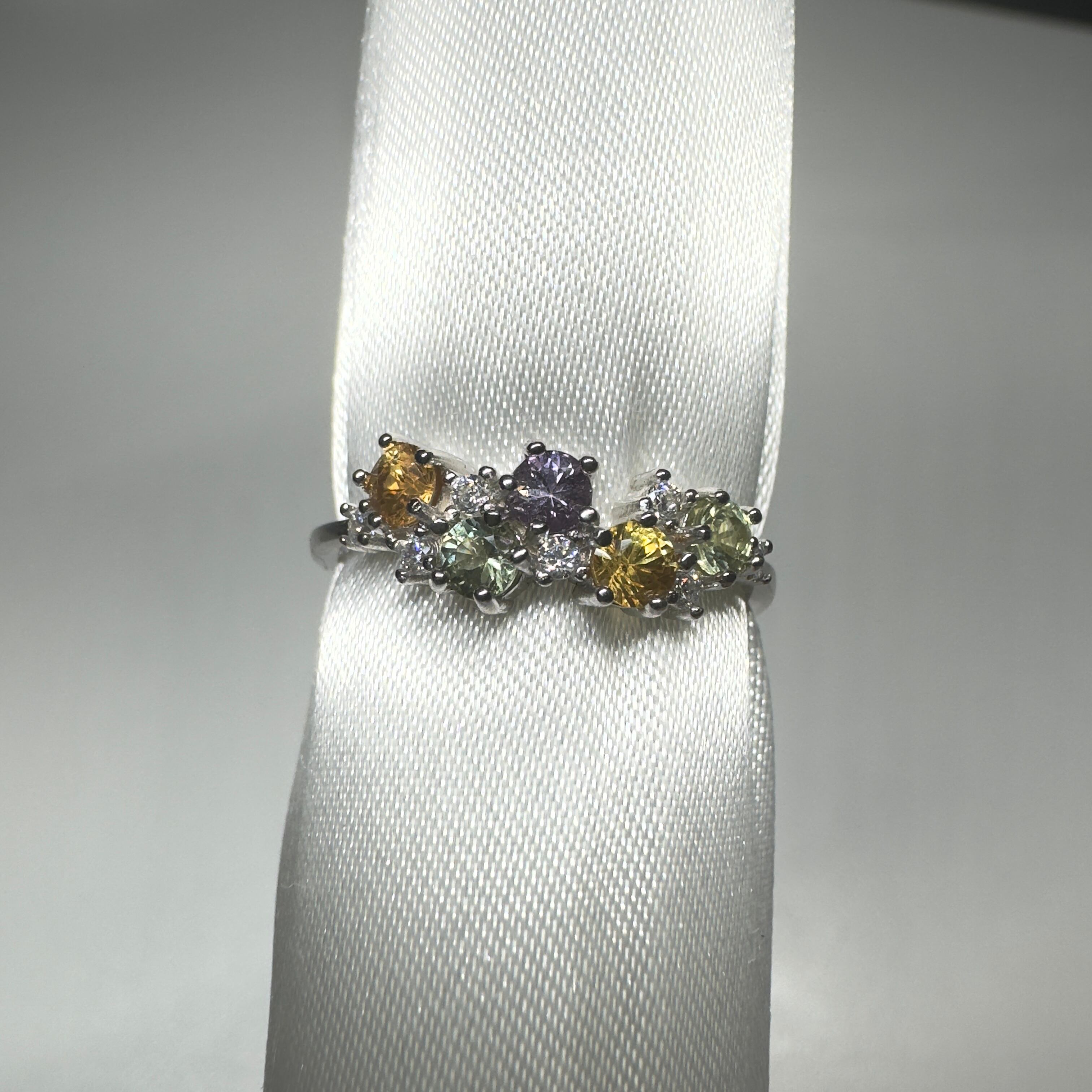 リースリング(仮)♦︎ファンシーサファイア♦︎