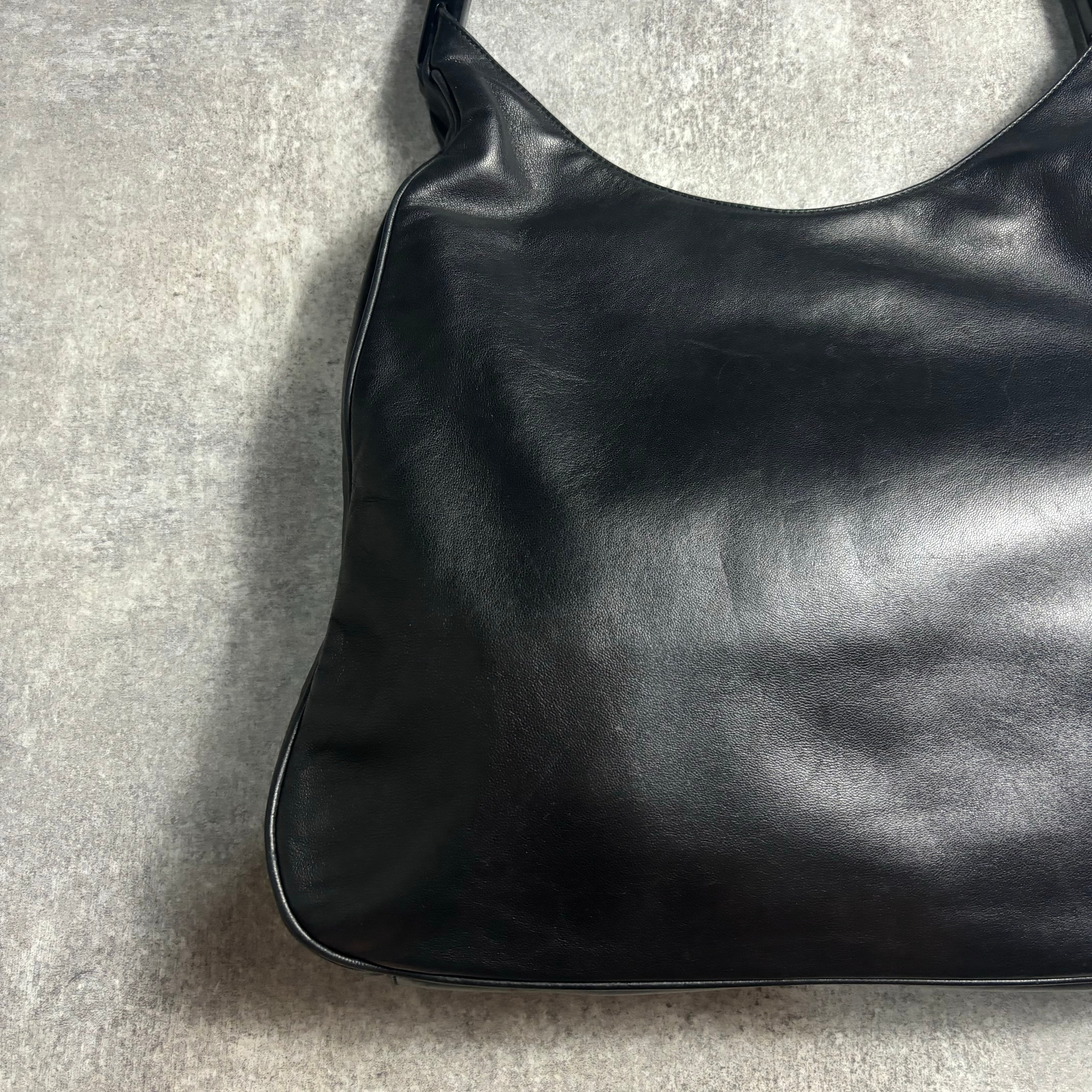 AW1990's PRADA ONE SHOULDER BAG ARCHIVE | LOST AW1990's PRADA ONE SHOULDER BAG ARCHIVE | LOST