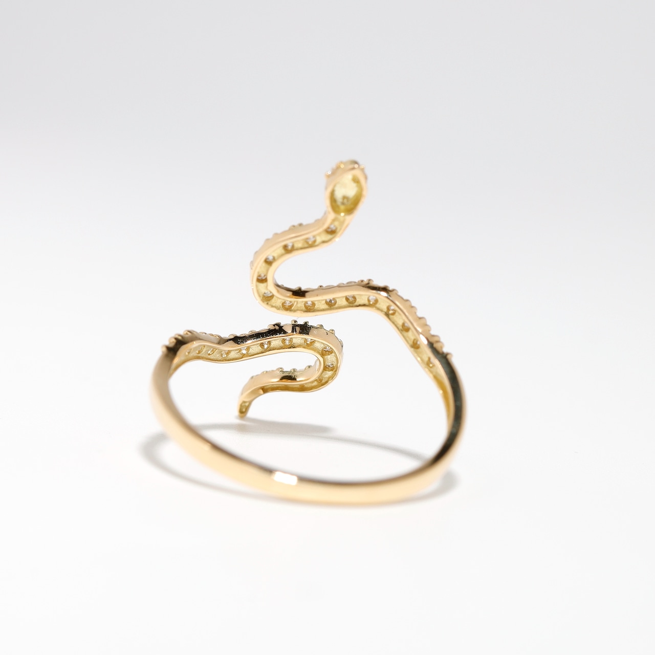 スネークモチーフ ダイヤモンド デザインリング K18 / 0.300ct