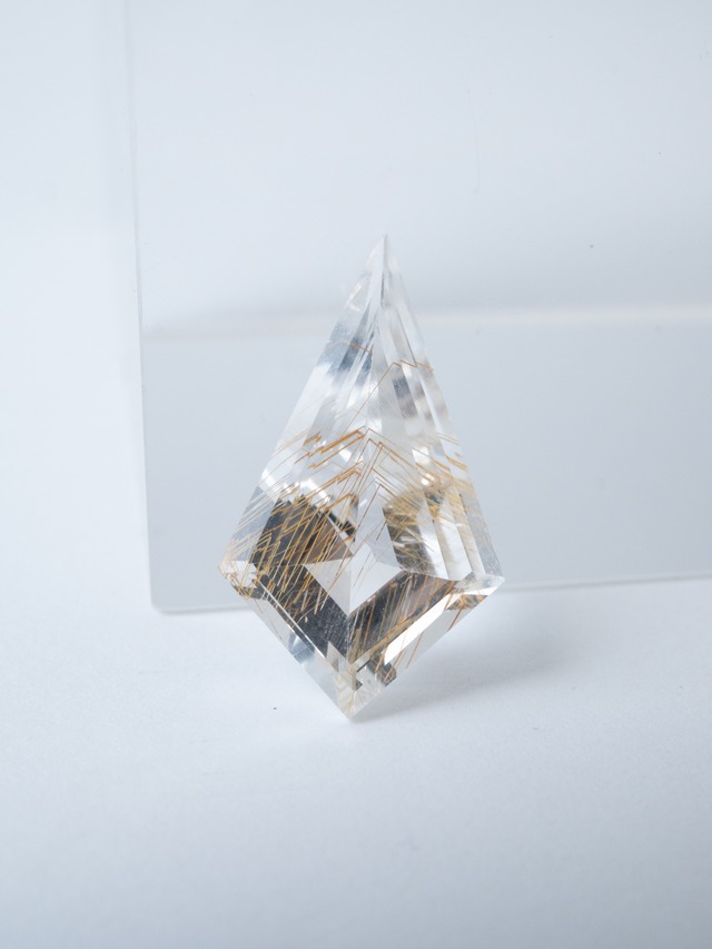 ライモナイトイントパーズ - a06