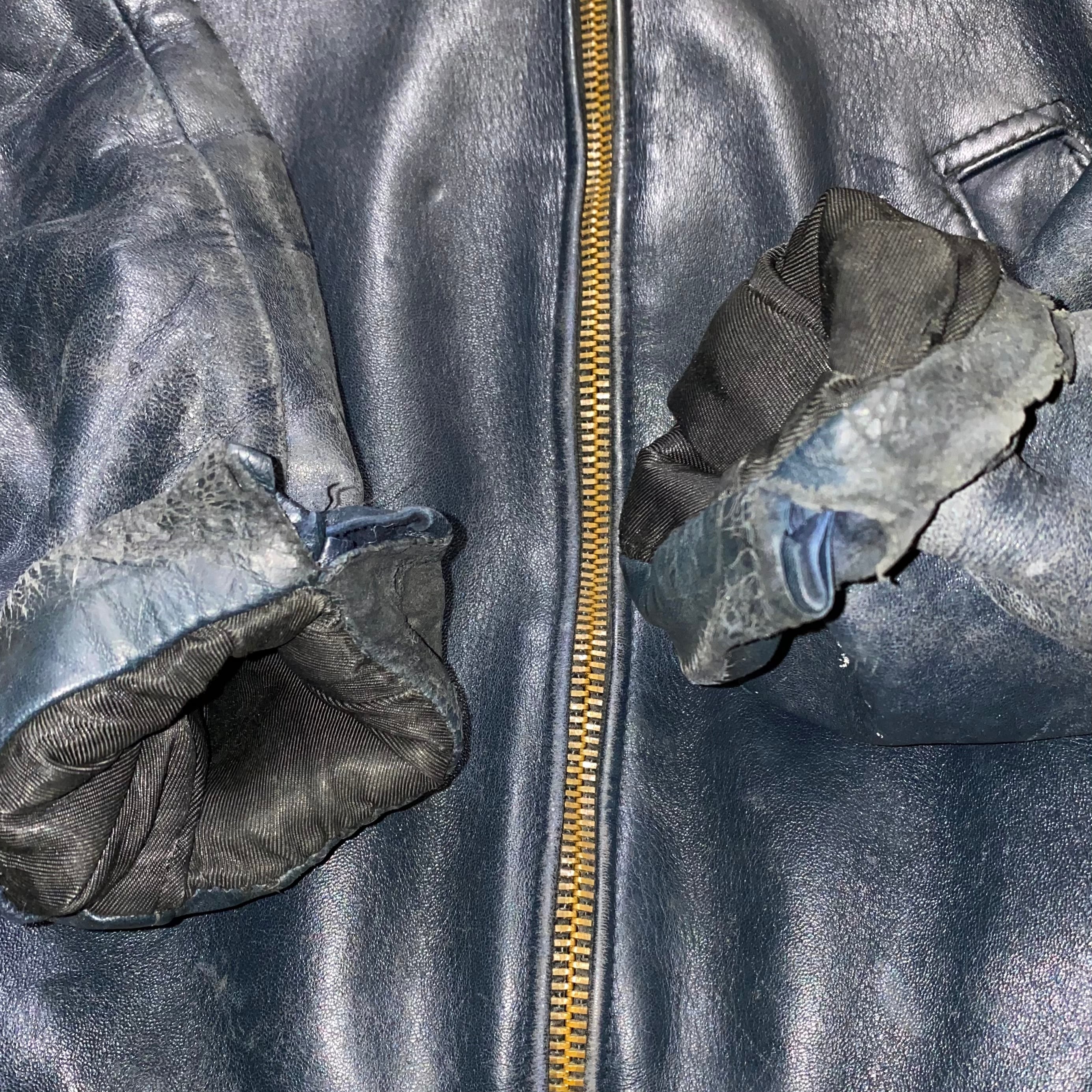 vintage FRENCH AIR FORCE navy color “K6” leather flight jacket 