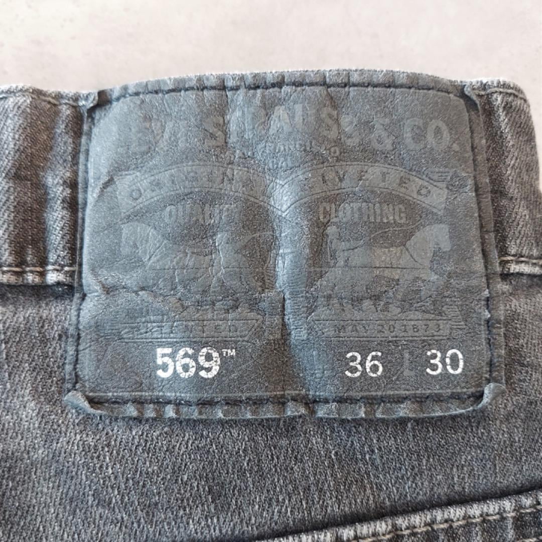 リーバイス569 Levis W36 ブラックデニム 黒 ヒゲ 古着 15354 リーバイス569 Levis W36 ブラックデニム 黒 ヒゲ 古着 15354