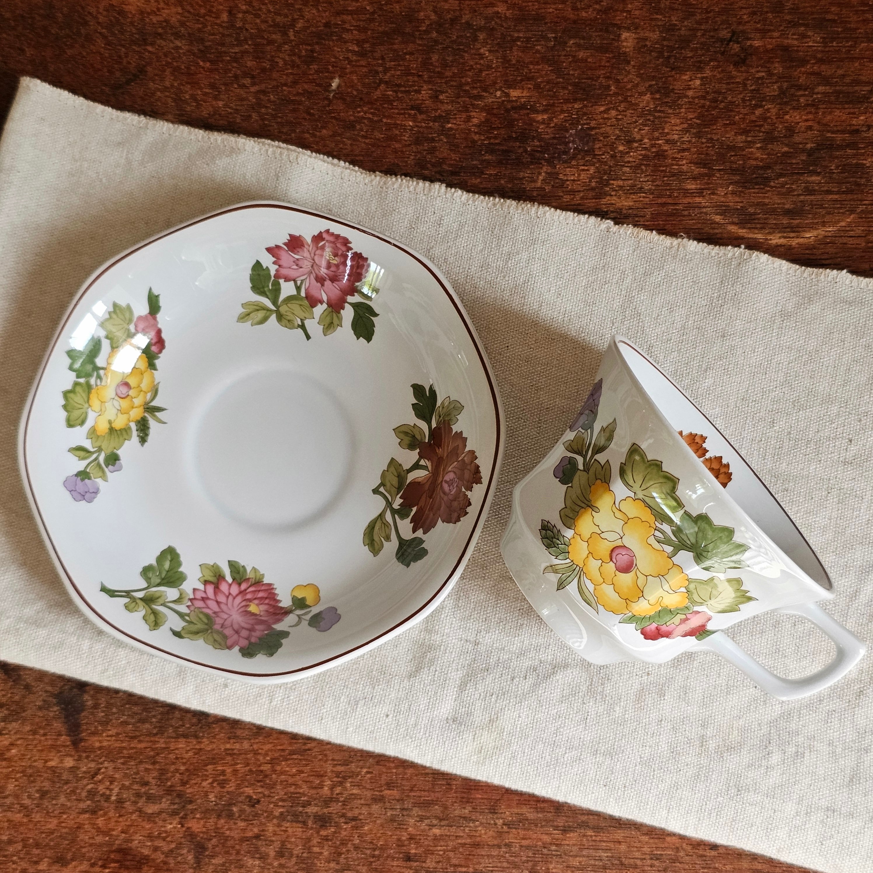 Vintage Wedgwood Kimono | my desk.vintage Vintage Wedgwood Kimono | my desk.vintage