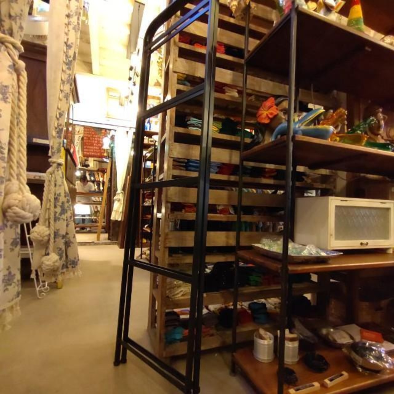 Iron Rack Stand High　Simple Stole Clothes　Bag　Storage　For gardening Exhibition Desplay shelf