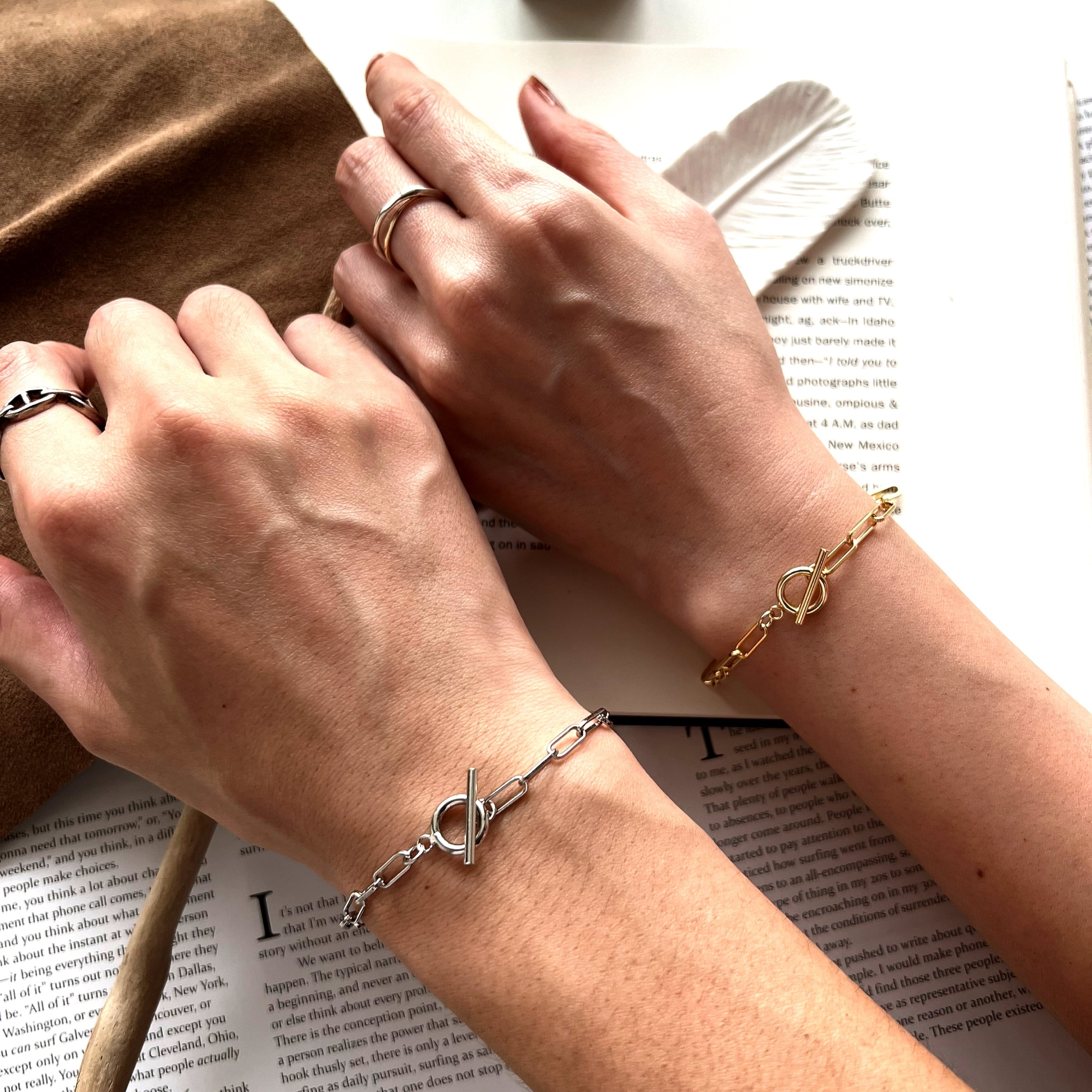 Nature Mars Bracelet 【GOLD】 | Akto