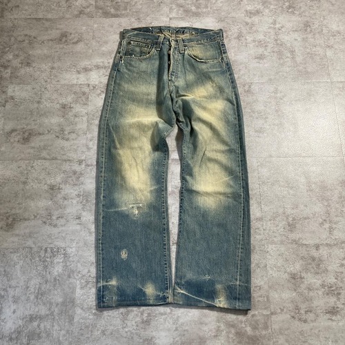 【W28 L34】europe levi's chinch-back 542