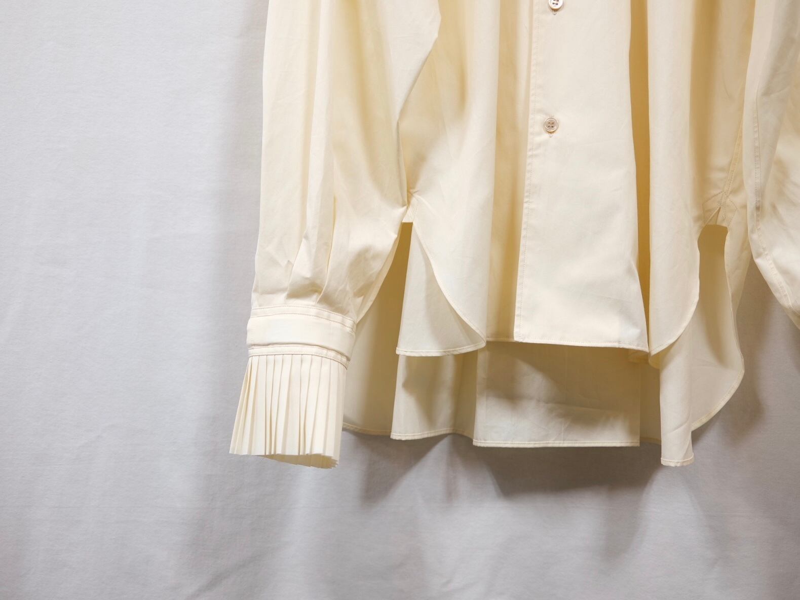 JUN MIKAMI “プリーツカラーシャツ” Cream | Lapel online store