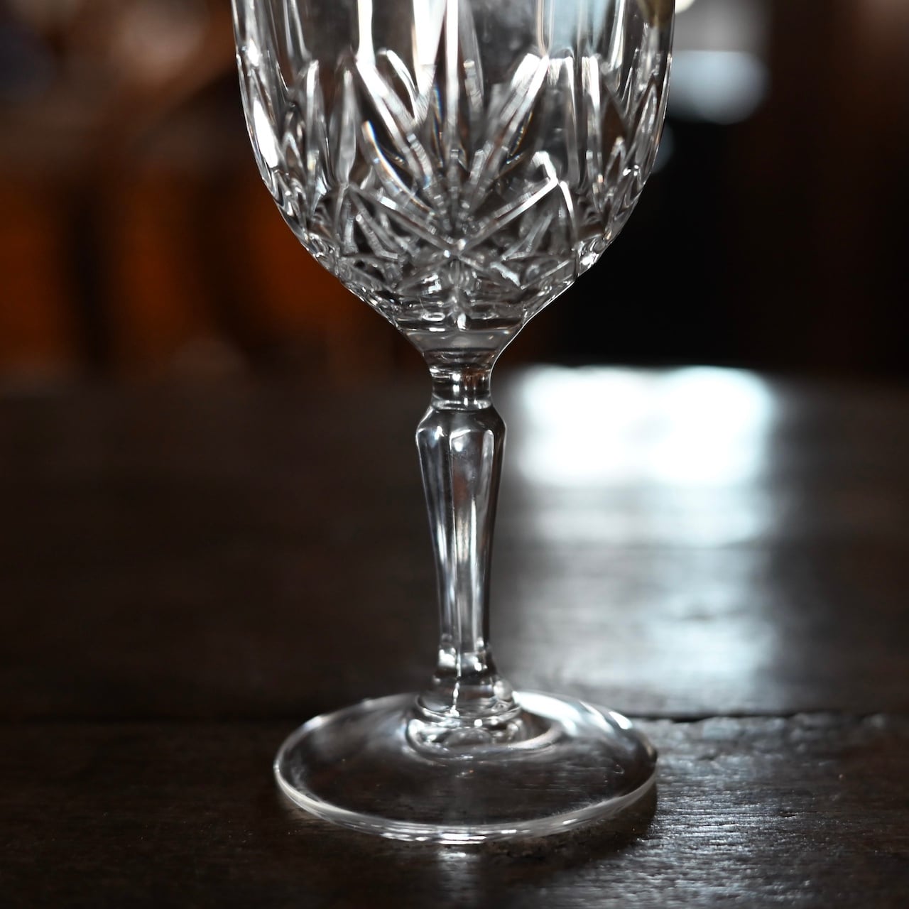 Glass / グラス〈ワイングラス・食器・ディスプレイ・店舗什器