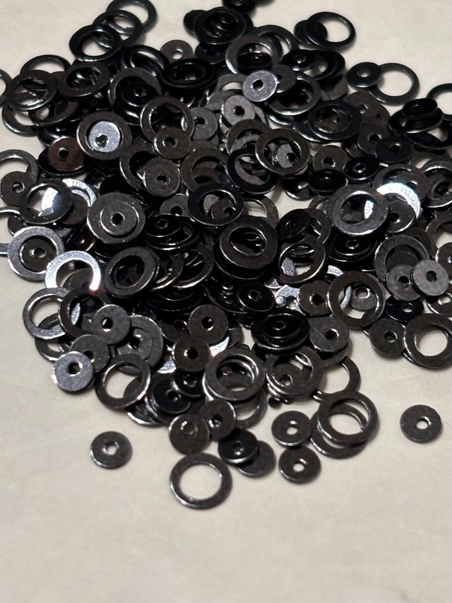 スパンコールリング2種　6mm+4mm [ms32　パールブラック]