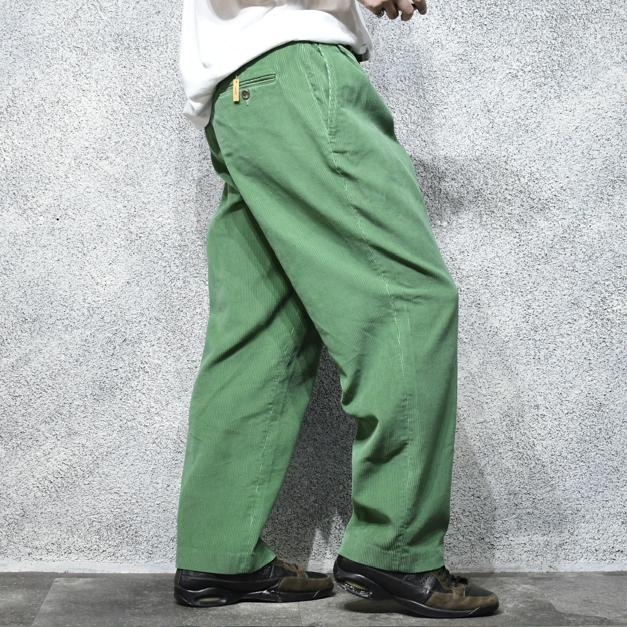 green wide corduroy pants