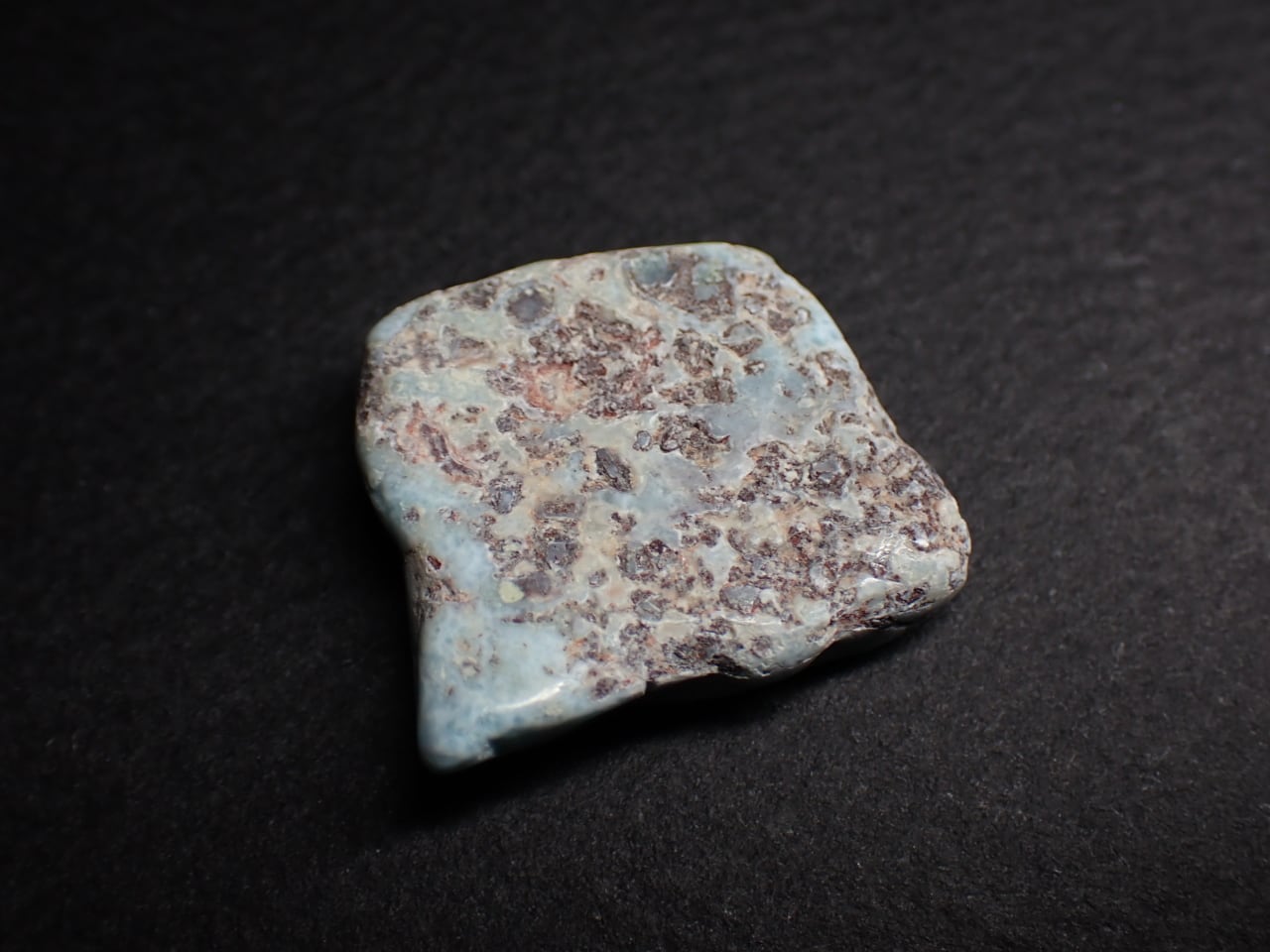 ドミニカ共和国産 ラリマー/Larimar 原石 C-LAR001 | 鉱物・天然石のお