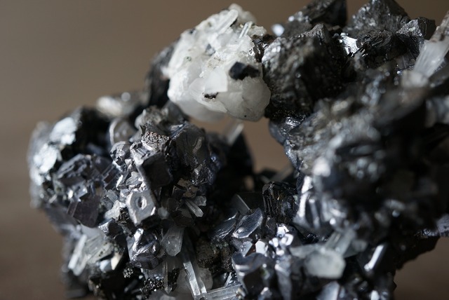 ガレナ/カルサイト/クォーツ Galena / Calcite / Quartz 878