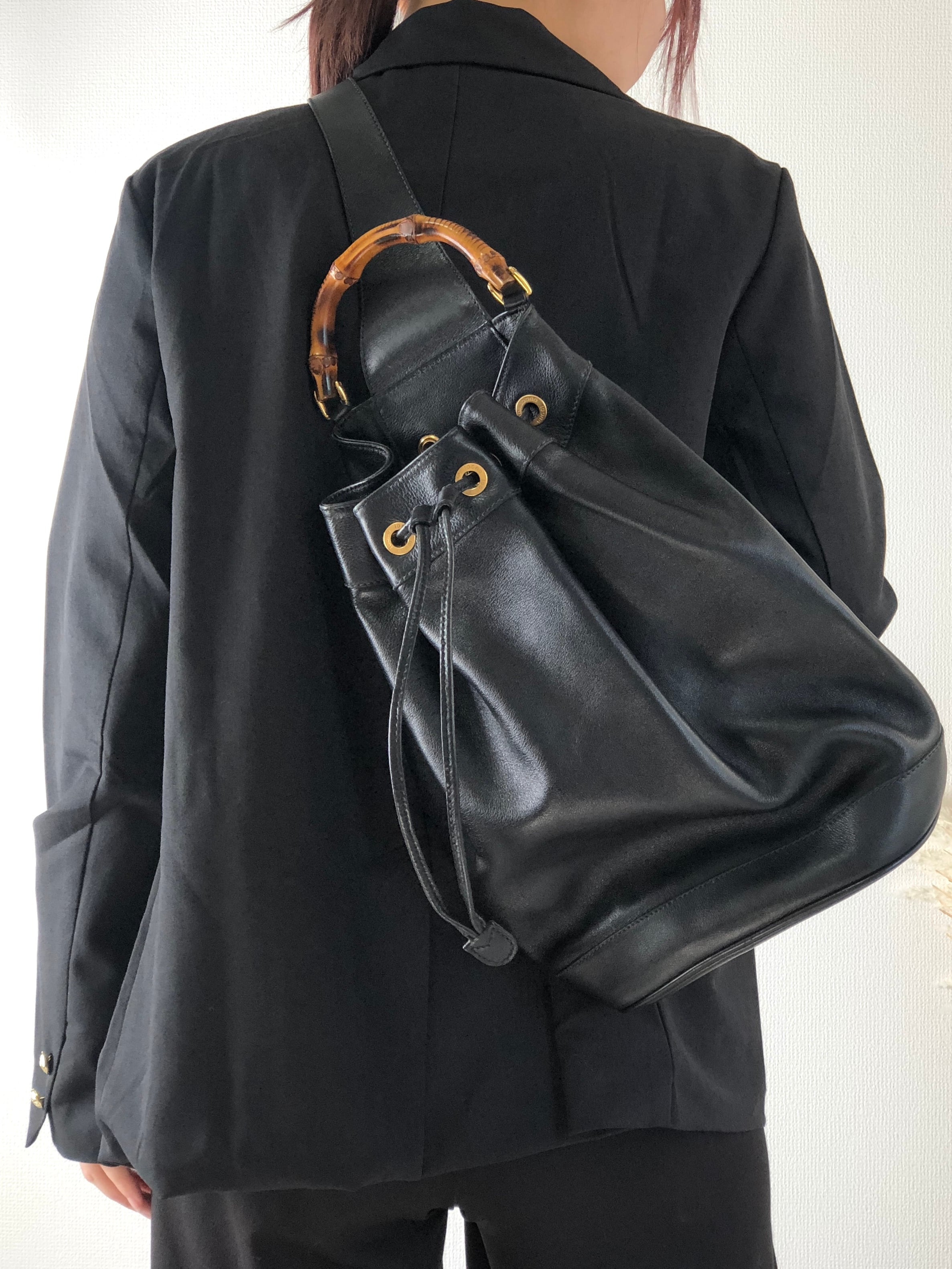 日本直送 名牌中古包 】GUCCI グッチ バンブー レザー 巾着 ショルダー 