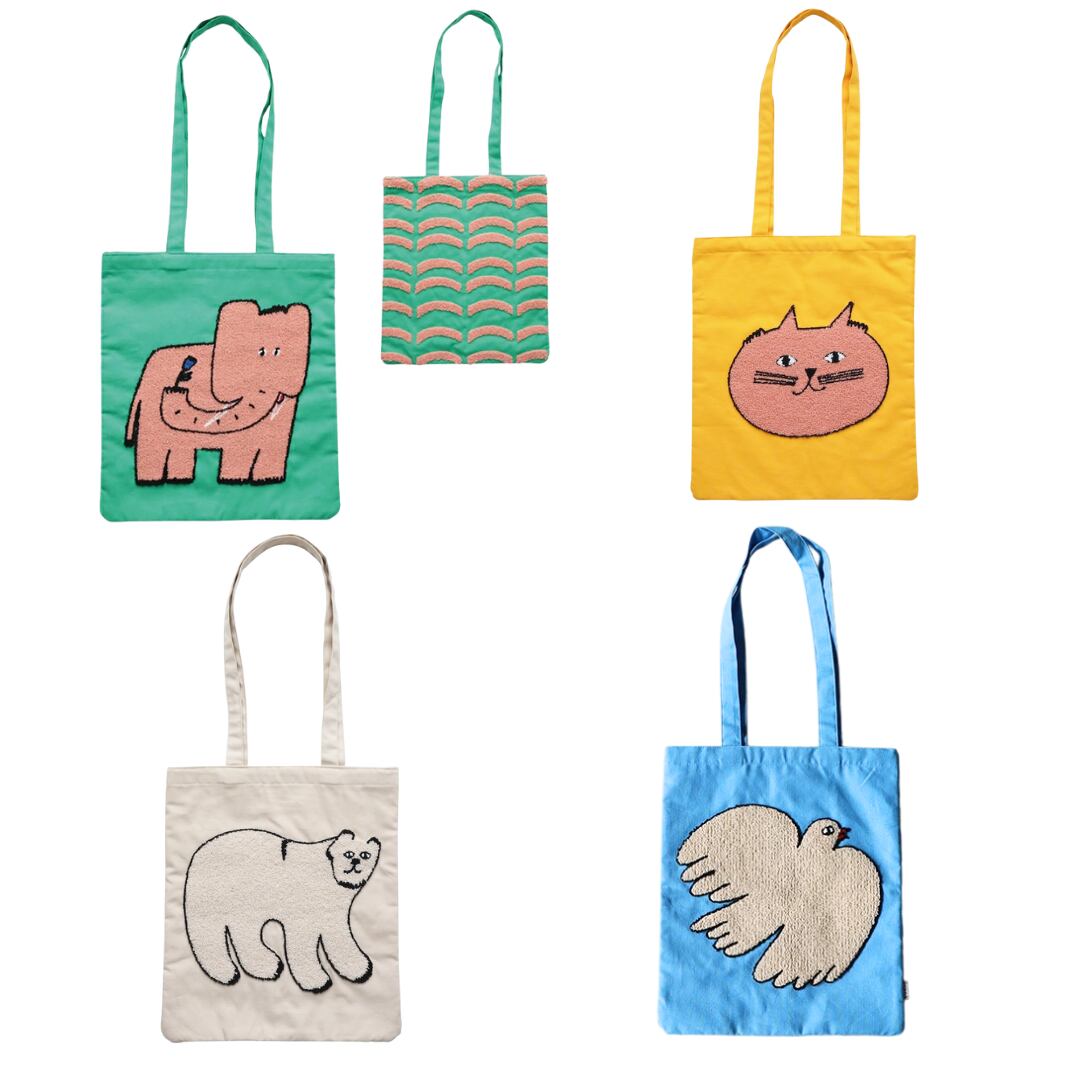 Olya】フラッフィーレクタングルトートバッグ | colourz