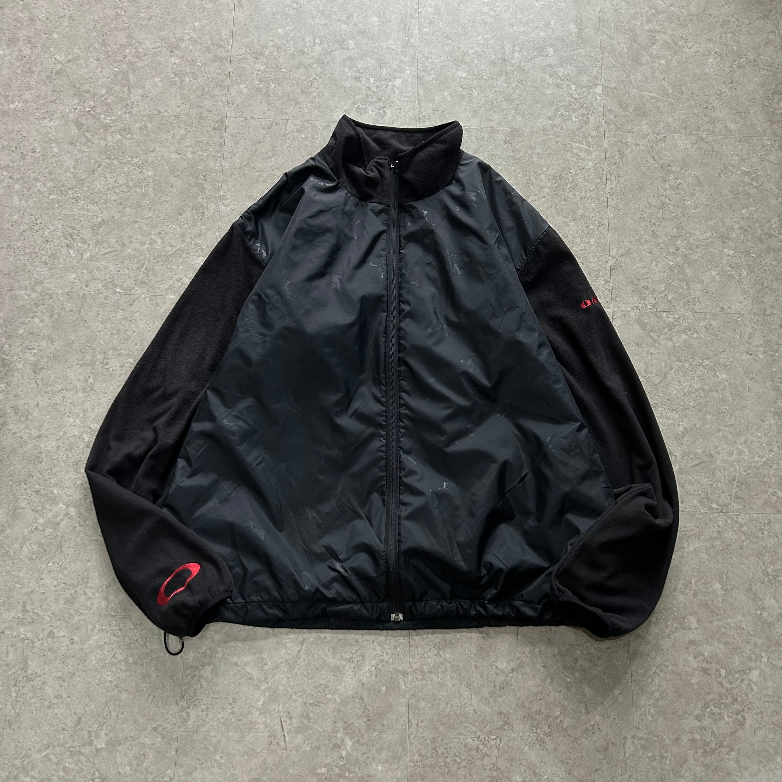 Special‼︎ 00s OAKLEY "GIMMICK" skull pattern jacket【仙台店】