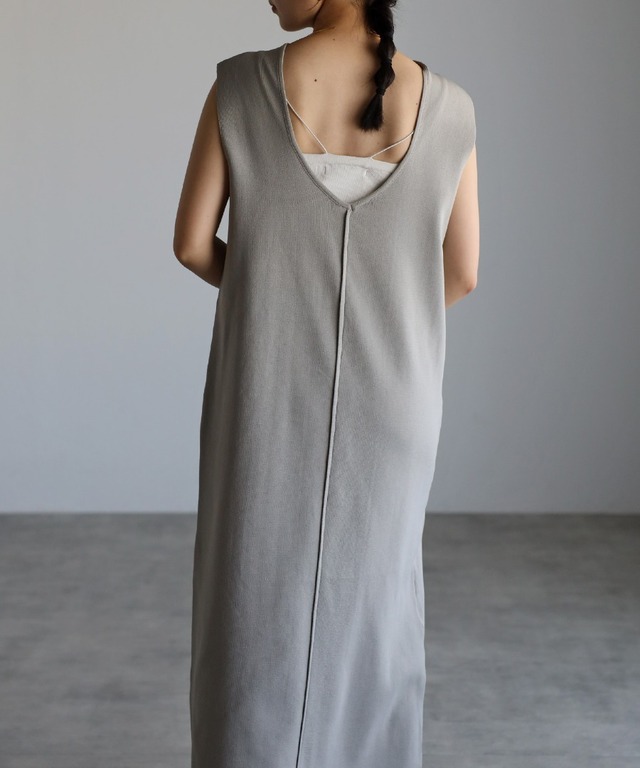 前後2WAYディープUネックダイバーニットワンピース