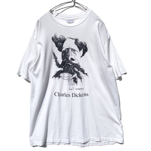 [Charles Dickens - Made In USA] Vintage parody print T-shirt [1992s-] Vintage Caricature Print T-Shirt