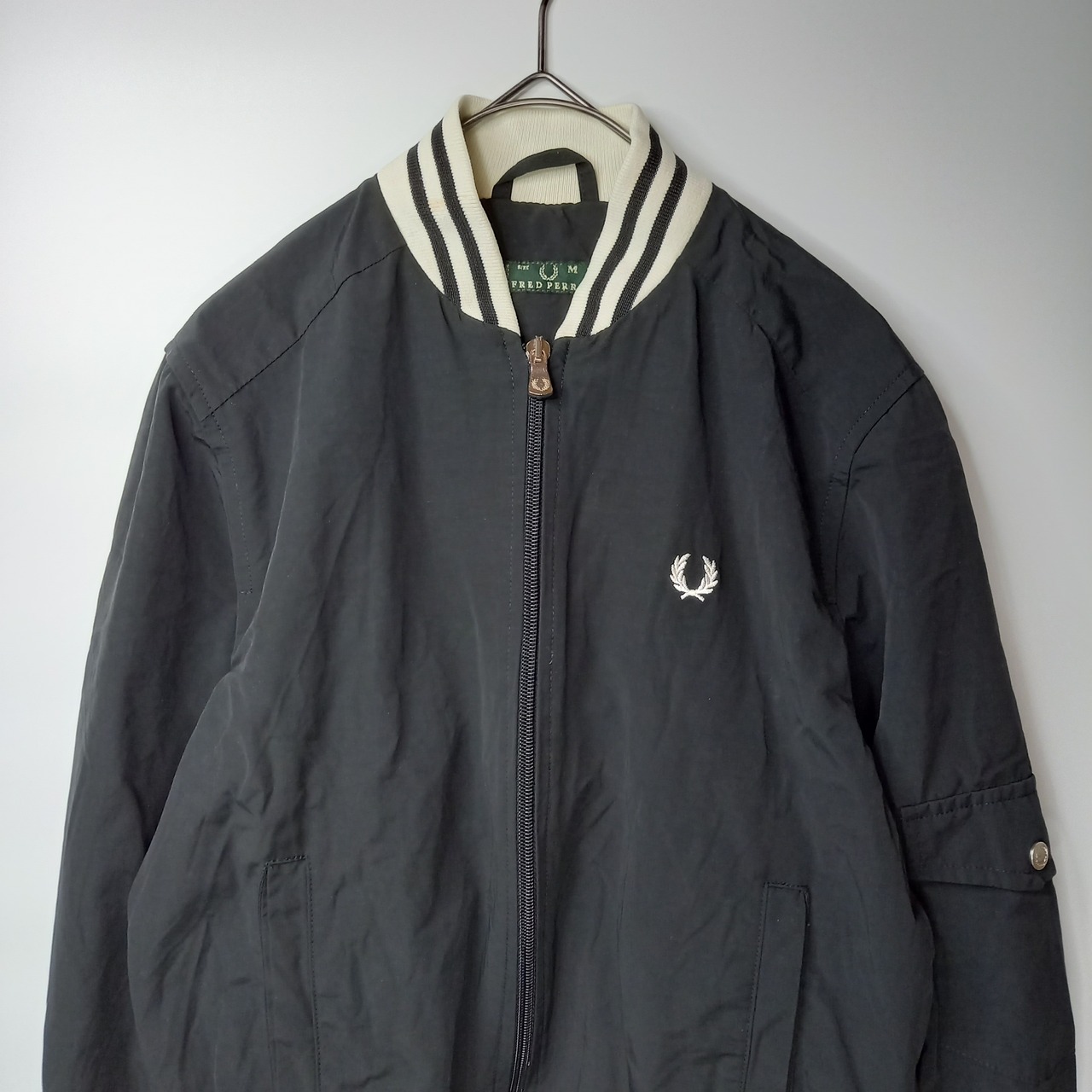 フレッドペリー　ナイロン　フライトジャケット　刺繍ロゴ　イタリア製　ユーロ古着