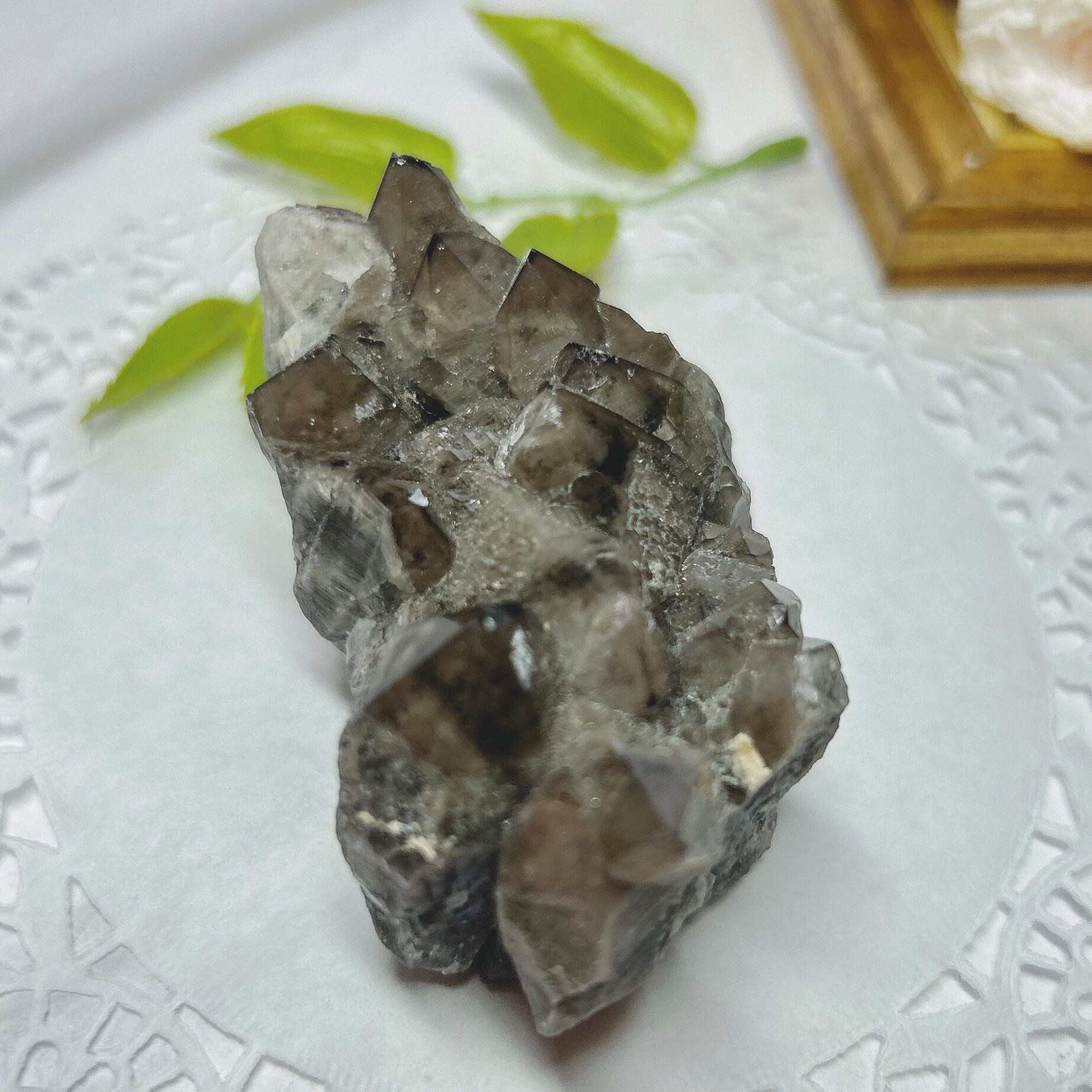 黒水晶　モリオン　スモーキークォーツ　煙水晶　天然石　パワーストーン　クラスター
