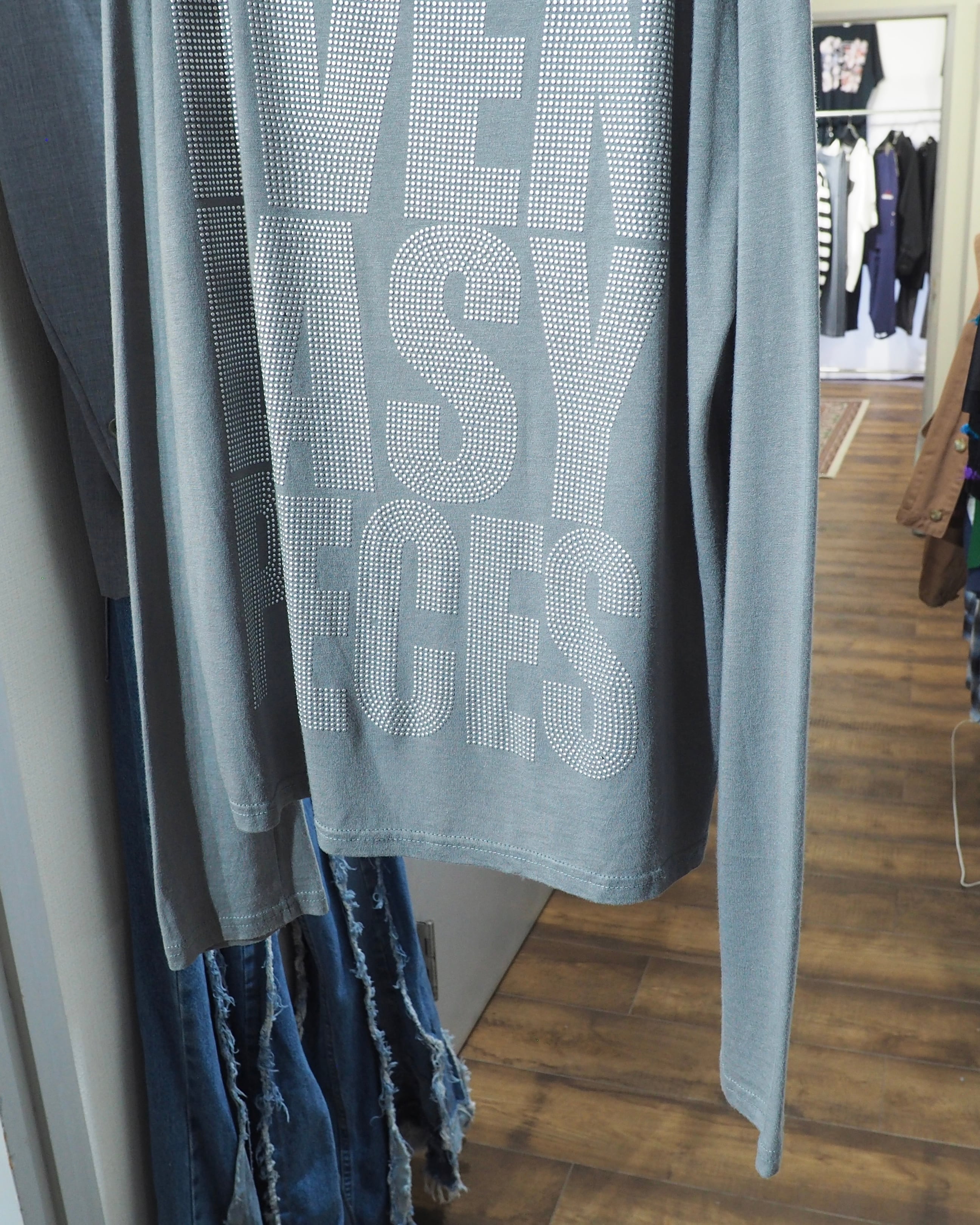 ” glamb - EVEN EASY PIECES ” Dot Font printed Long sleeve Tee